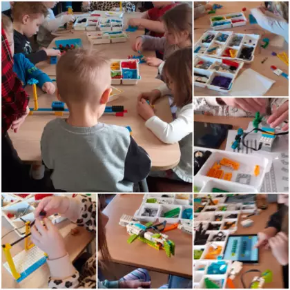 Kolaż zdjęć. Przedstawione na zdjęciu dzieci, które budują pojazdy z klocków lego.