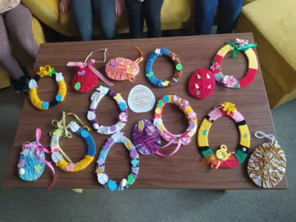 Prace przedstawiające wielkanocne jajko.