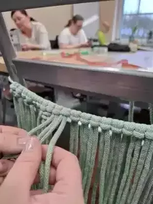 Podstawowy splot makramowy.