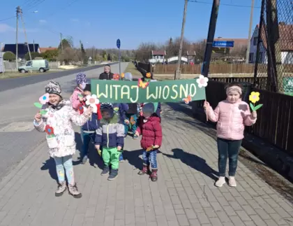 Powitanie wiosny oraz Światowy Dzień Poezji w Gwoździanach