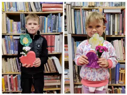 Kolaż zdjęć. Dzieci przedstawiają swoje prace.