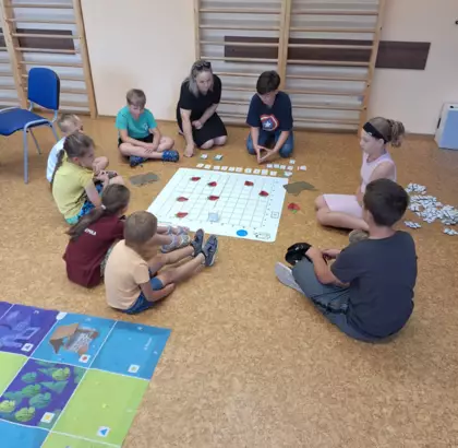 Warsztaty kodowania i programowania robotów w Pawonkowie