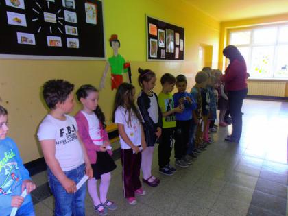 Pasowanie na czytelnika w bibliotece szkolnej