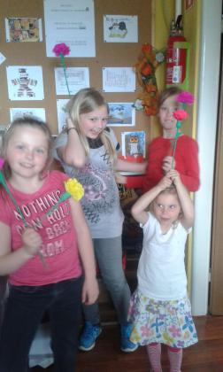 Dzień matki i ojca w gwoździanach