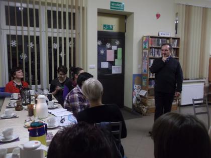 'spotkanie z poezją' w bibliotece w kośmidrach