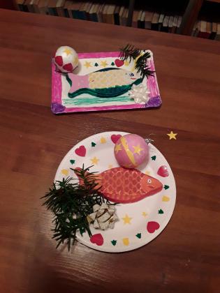 Świąteczne warsztaty w bibliotece w gwoździanach