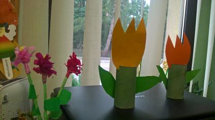 Wakacyjne spotkania w bibliotece w łagiewnikach małych