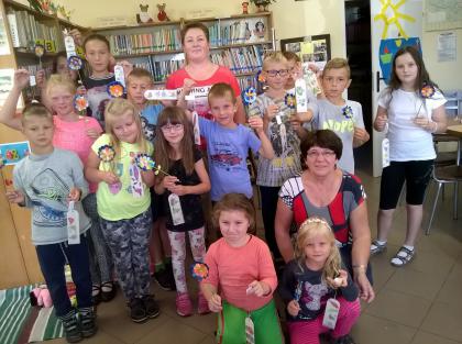 Wakacje w bibliotece w kośmidrach