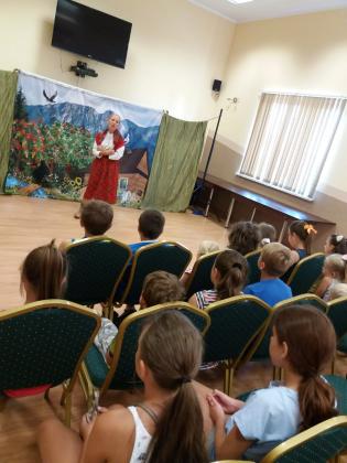 Przedstawienie teatralne - kozucha kłamczucha