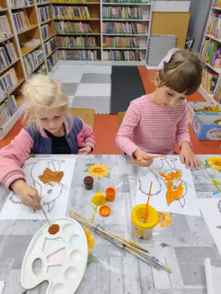 Łagiewniki Małe - zajęcia literacko-plastyczne.