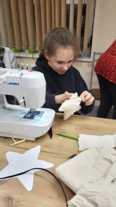 Warsztaty szycia w Pawonkowie
