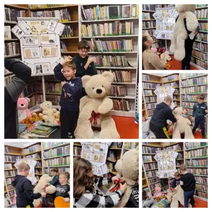 Kolaż zdjęć, przedstawiający zabawę z dużym pluszowym misiem.
