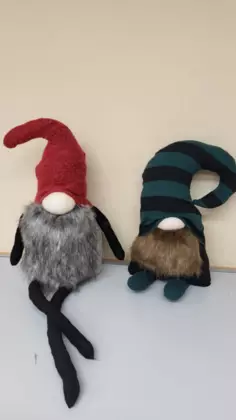 Krasnale uszyte w trakcie zajęć.